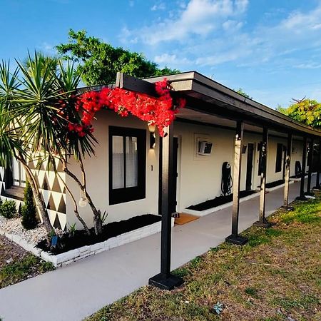 Beach Bungalow By The Sea 4 Какао-Бич Экстерьер фото